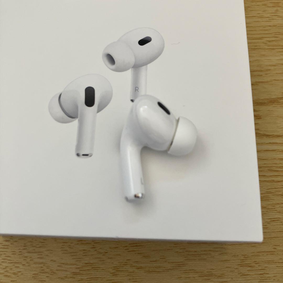 新品未使用 左耳のみAirPods Pro 第二世代 ワイヤレスイヤホン
