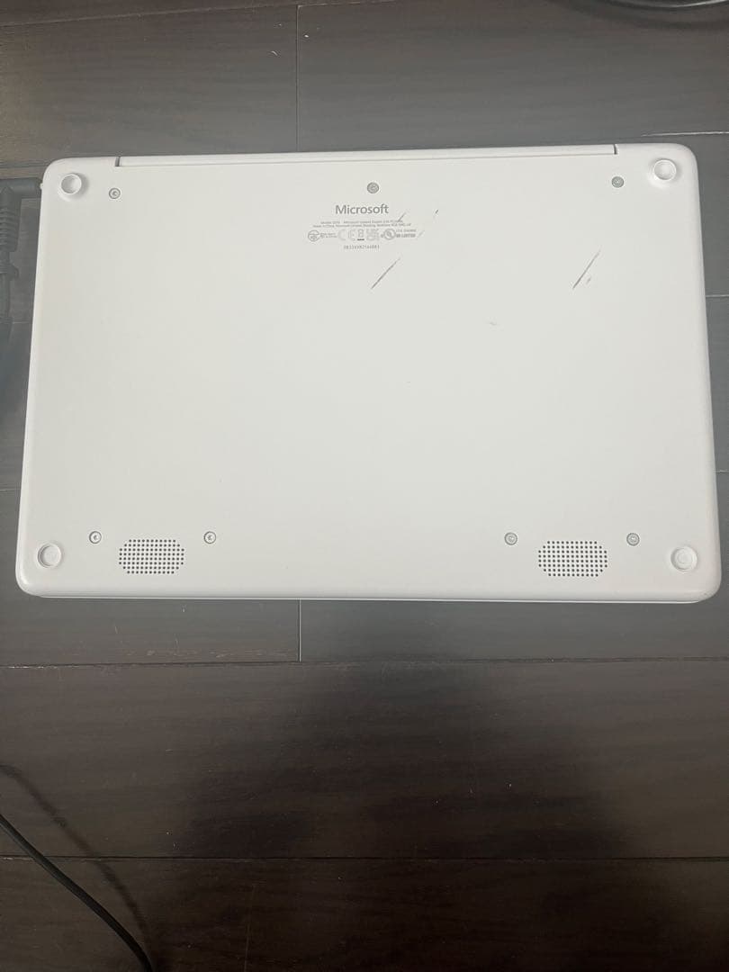 Microsoft Surface Laptop ホワイト