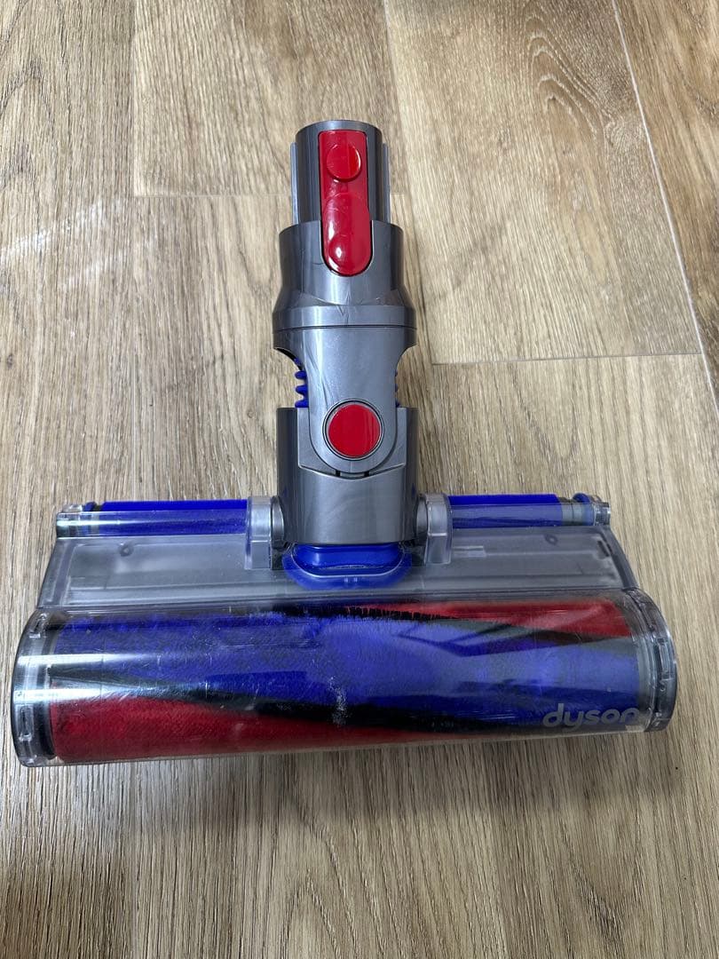 Dyson v8 fluffy+ スティッククリーナー 本体