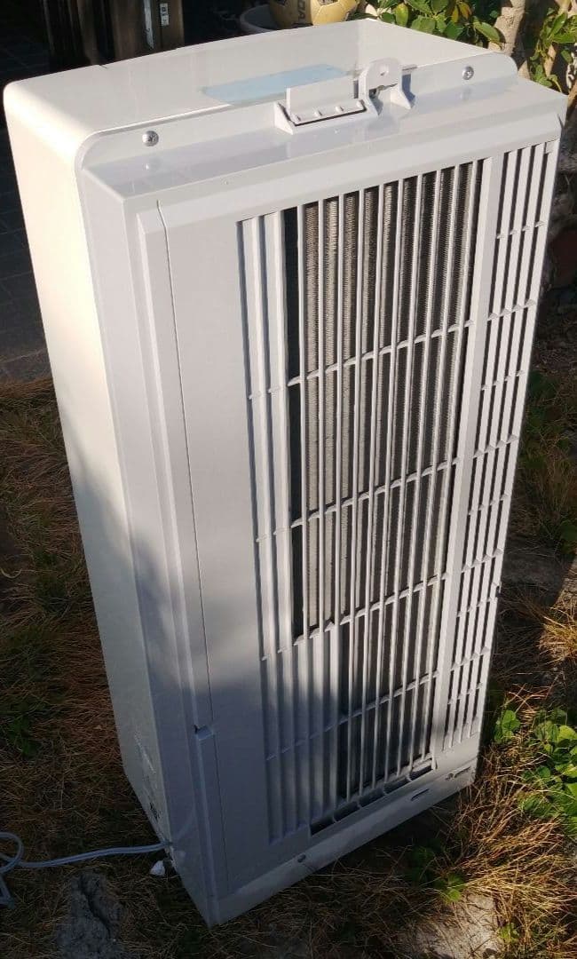 コロナCW-1620窓用エアコンホワイト スリムデザインスタンド付き2020年製