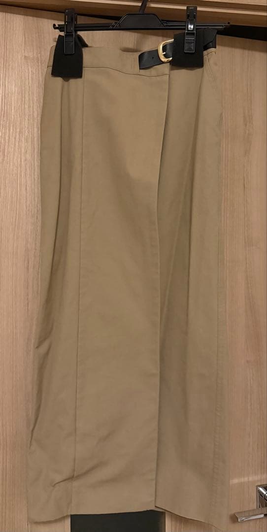 新品未使用　anuans ベルテットチノタイトスカート