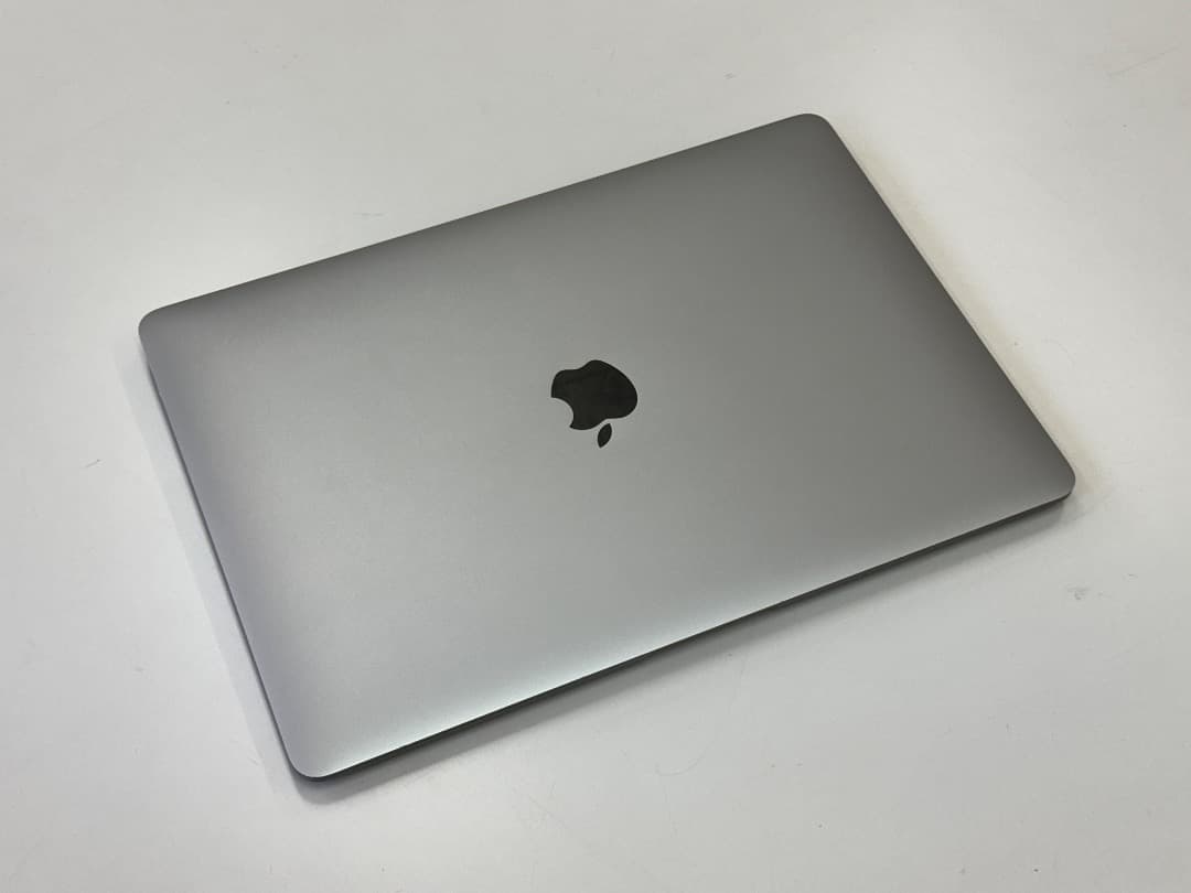 MacBook本体 Apple MacBook Air M1 2020 16GB 512GB