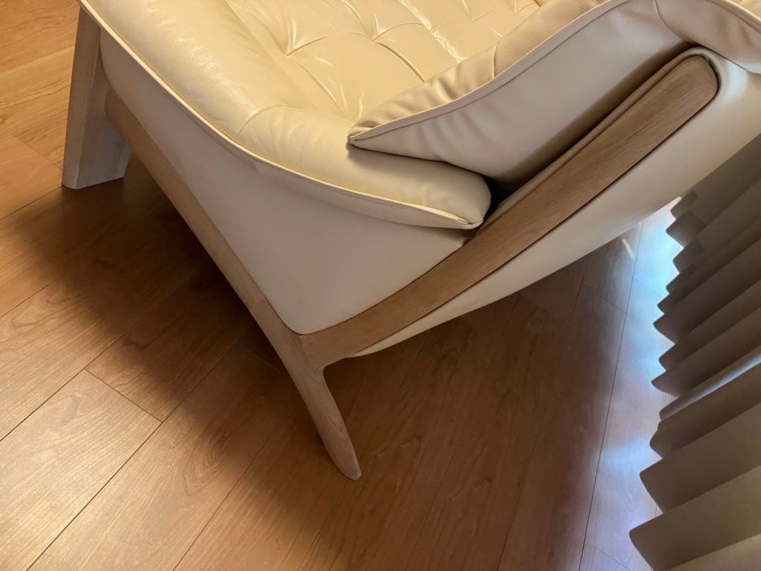 カリモクzu4912 二人掛けソファ 本革 ベージュ 人間工学 karimoku