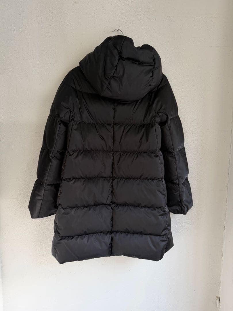 HERNO ヘルノ A-SHAPE SATIN/ダウンコート　ジャケット40