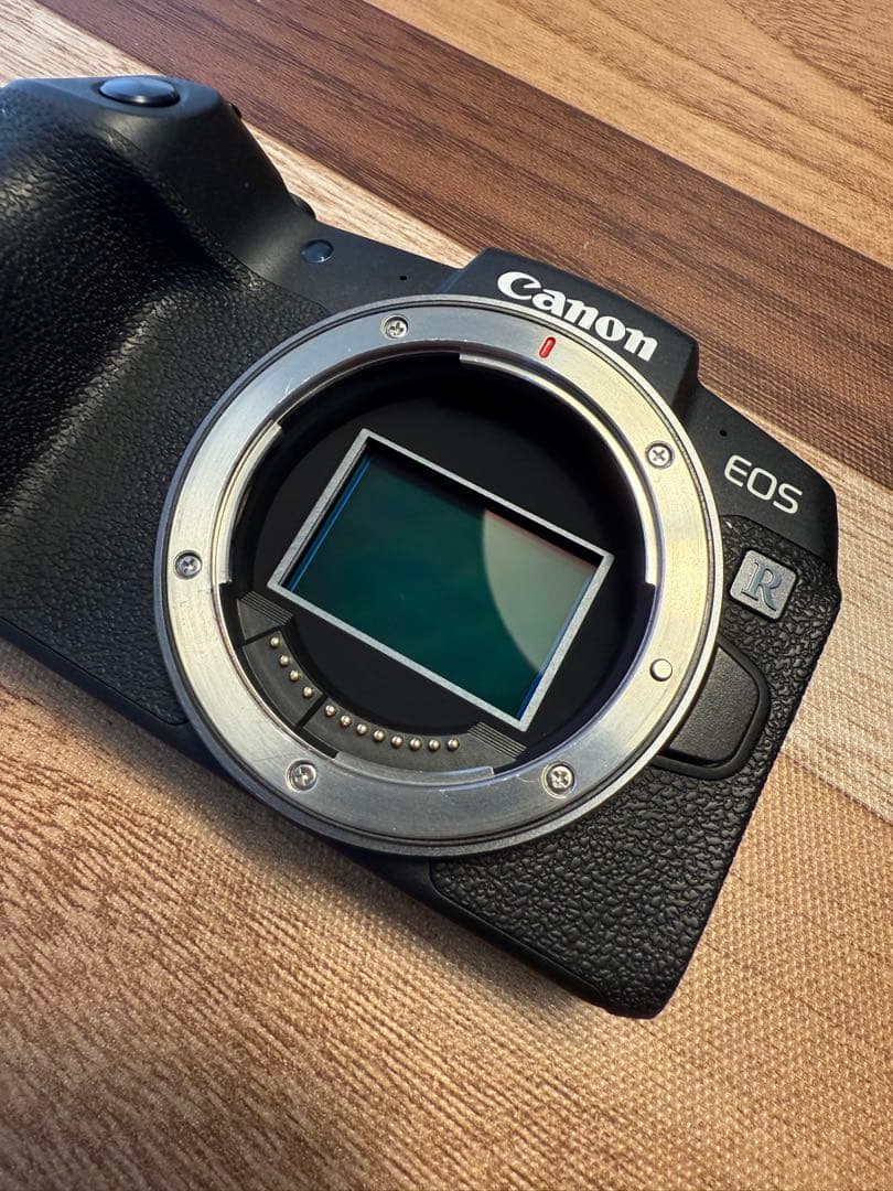 [美品 低シャッター回数]Canon EOS RP 本体