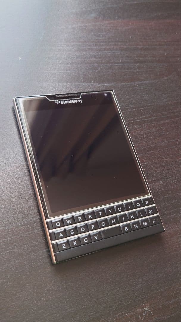 Blackberry Passport 4G SIMフリー