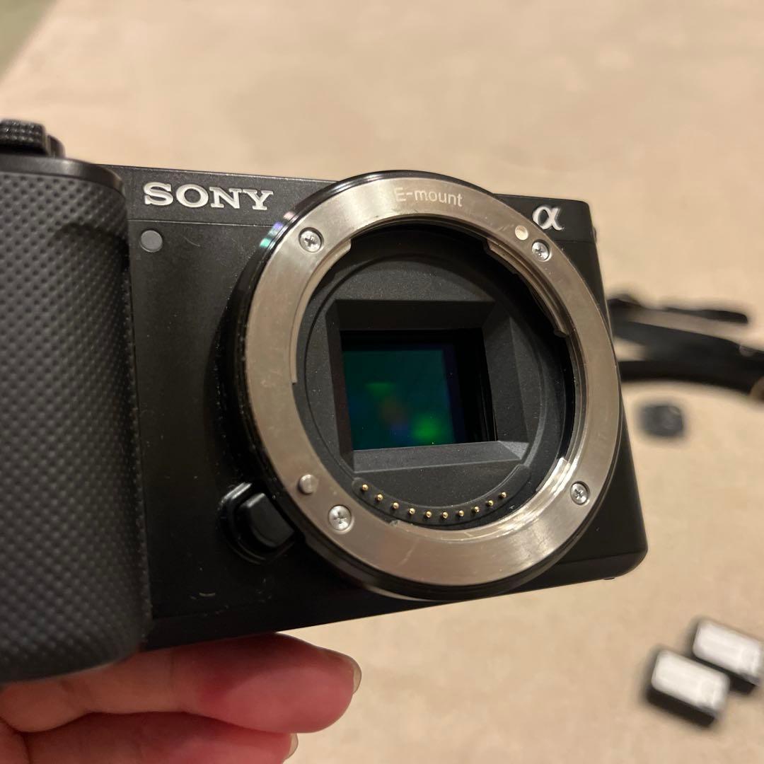 SONY ミラーレス一眼カメラ 本体と付属品