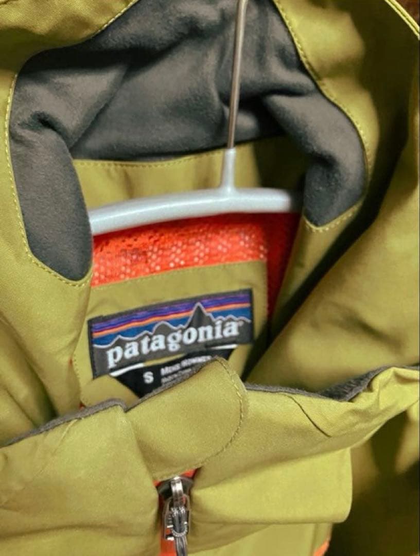 (M〜L)パタゴニア パウダーボウル(US-S)（GORE-TEXハードシェル）