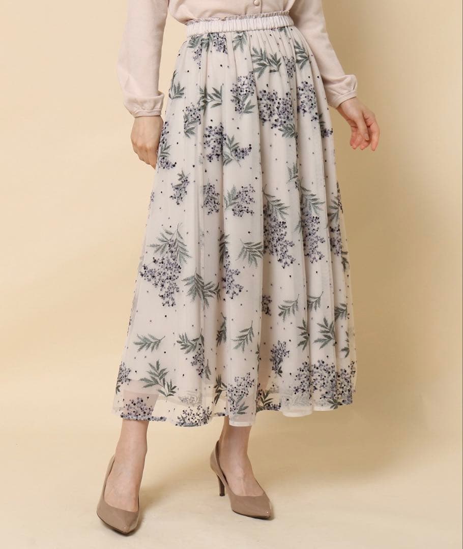 新品タグ付☆ローズティアラミモザ刺繍チュールフレアースカート大きいサイズ46