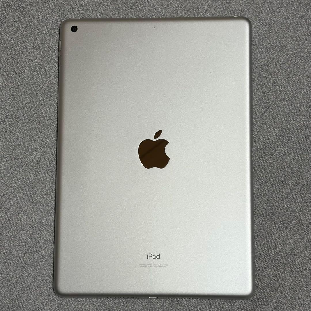 Apple iPad シルバー 本体 10.2 第9世第 Wi-Fi
