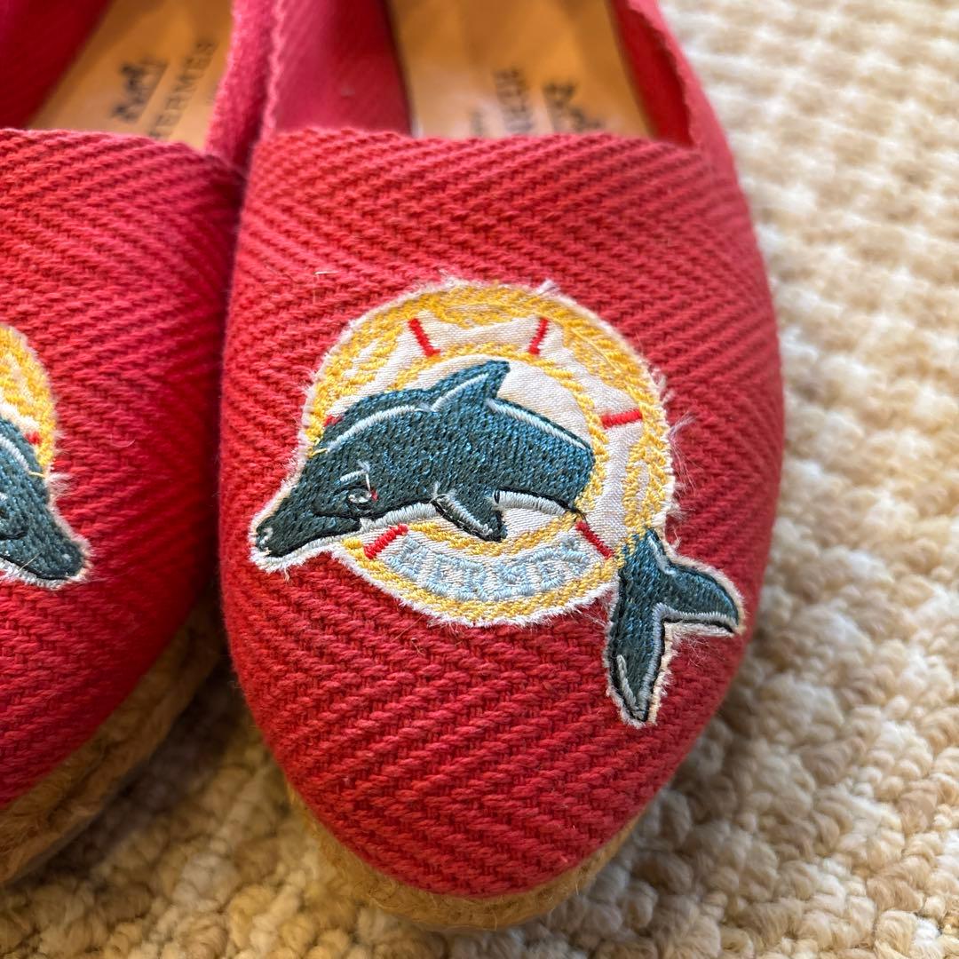 HERMES レッド エスパドリーユ イルカ刺繍