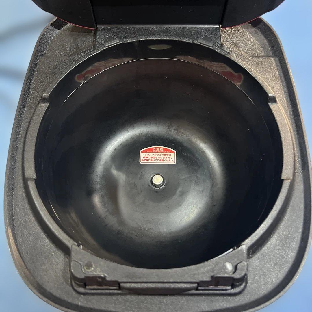 タイガー　炊飯器　5.5合 JPC-A101