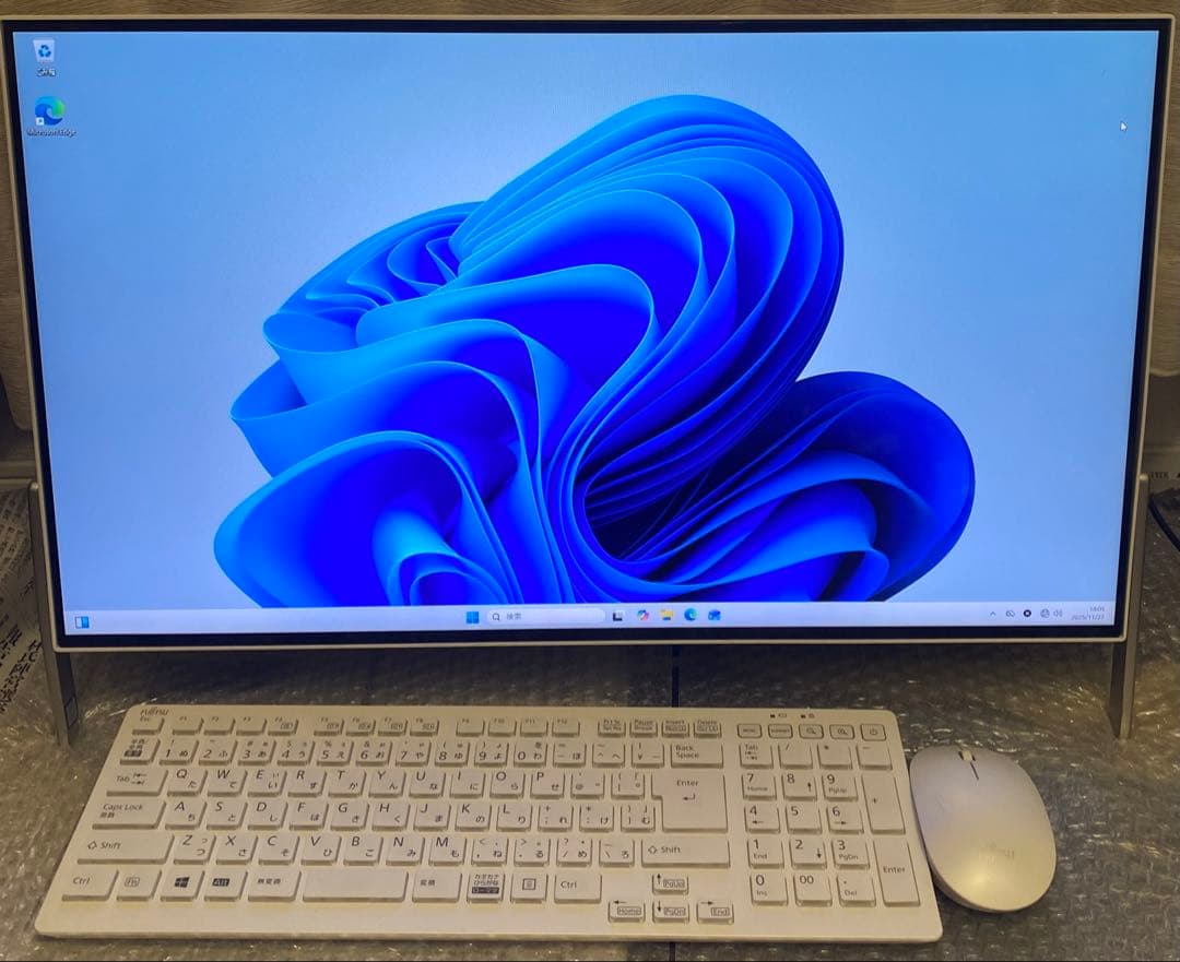 Windowsデスクトップ ESPRIMO FH80/E1 i7-8565 8GB 512GB SSD