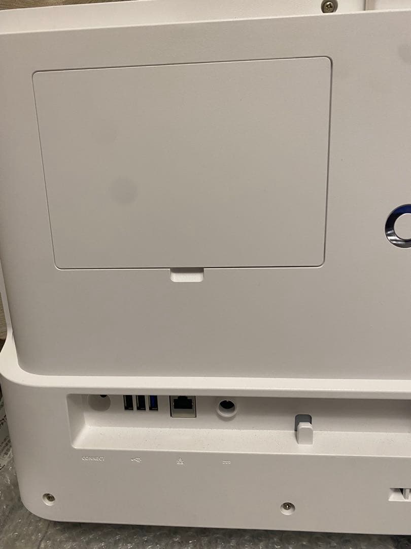 Windowsデスクトップ ESPRIMO FH80/E1 i7-8565 8GB 512GB SSD