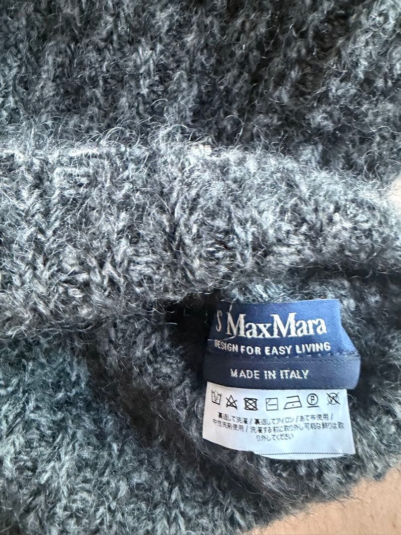 お値引き✨S MaxMara スヌード付きニット
