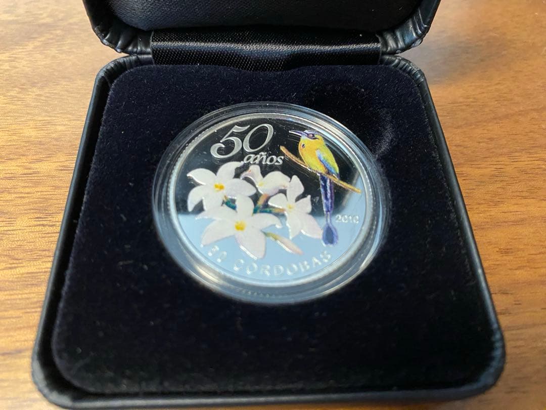 ニカラグア　中央銀行　50周年記念メダル