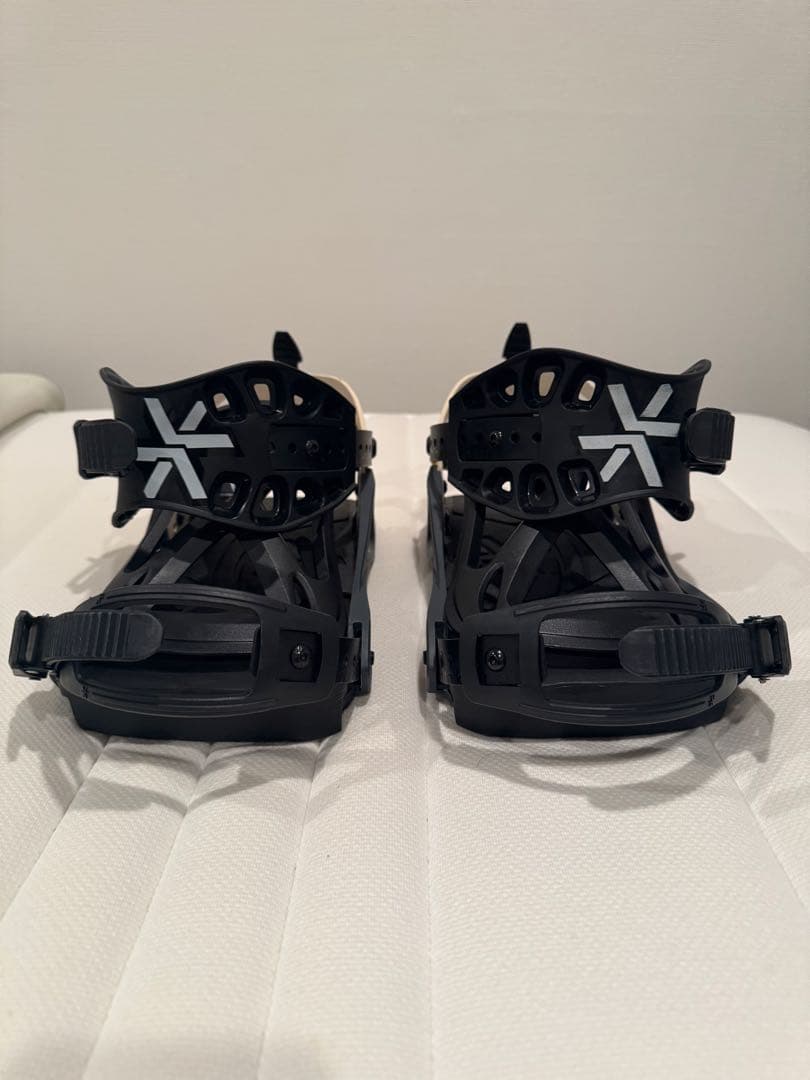 karakoram スノーボード ビンディング