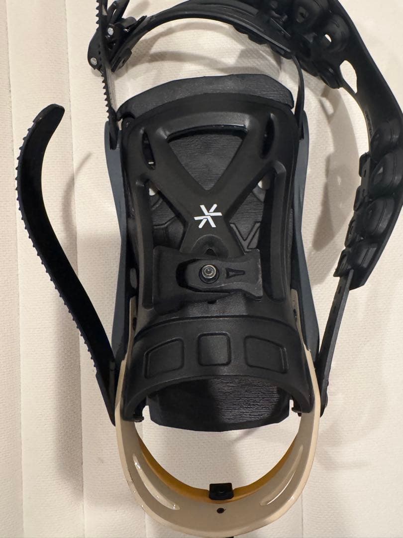 karakoram スノーボード ビンディング