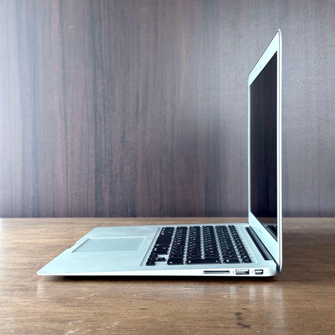 MacBook Air 13インチ 2017 8GB/128GB/i5