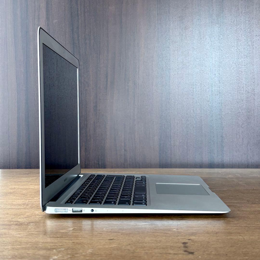 MacBook Air 13インチ 2017 8GB/128GB/i5