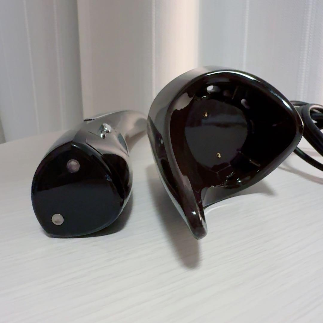 【美顔器】 パイラナイト 充電スタンド付き