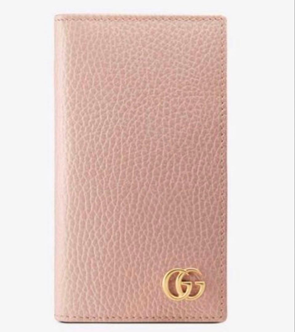 GUCCI iPhoneSEケース　7 8 手帳型　未使用に近い