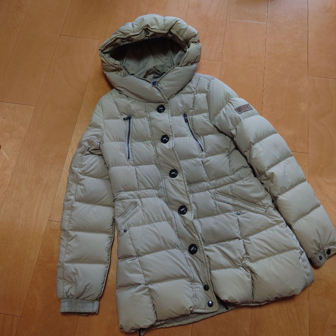 【最終値下げ！2/9まで】タトラス TATRAS フード付きダウンジャケット