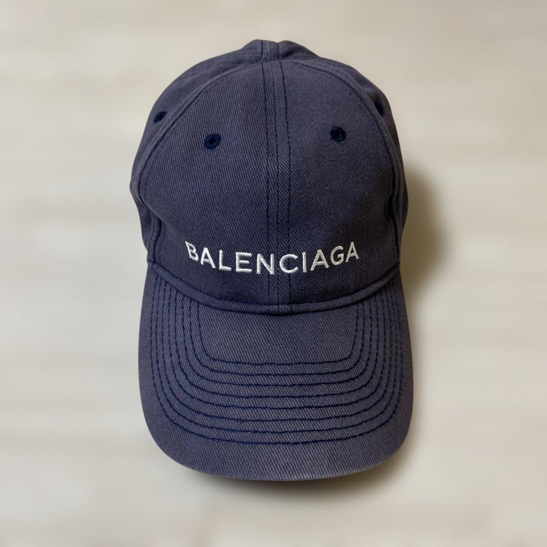 BALENCIAGA ロゴキャップ　ネイビー
