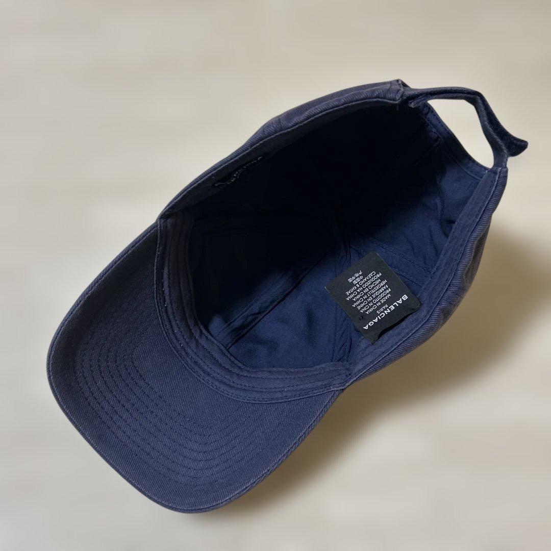 BALENCIAGA ロゴキャップ　ネイビー