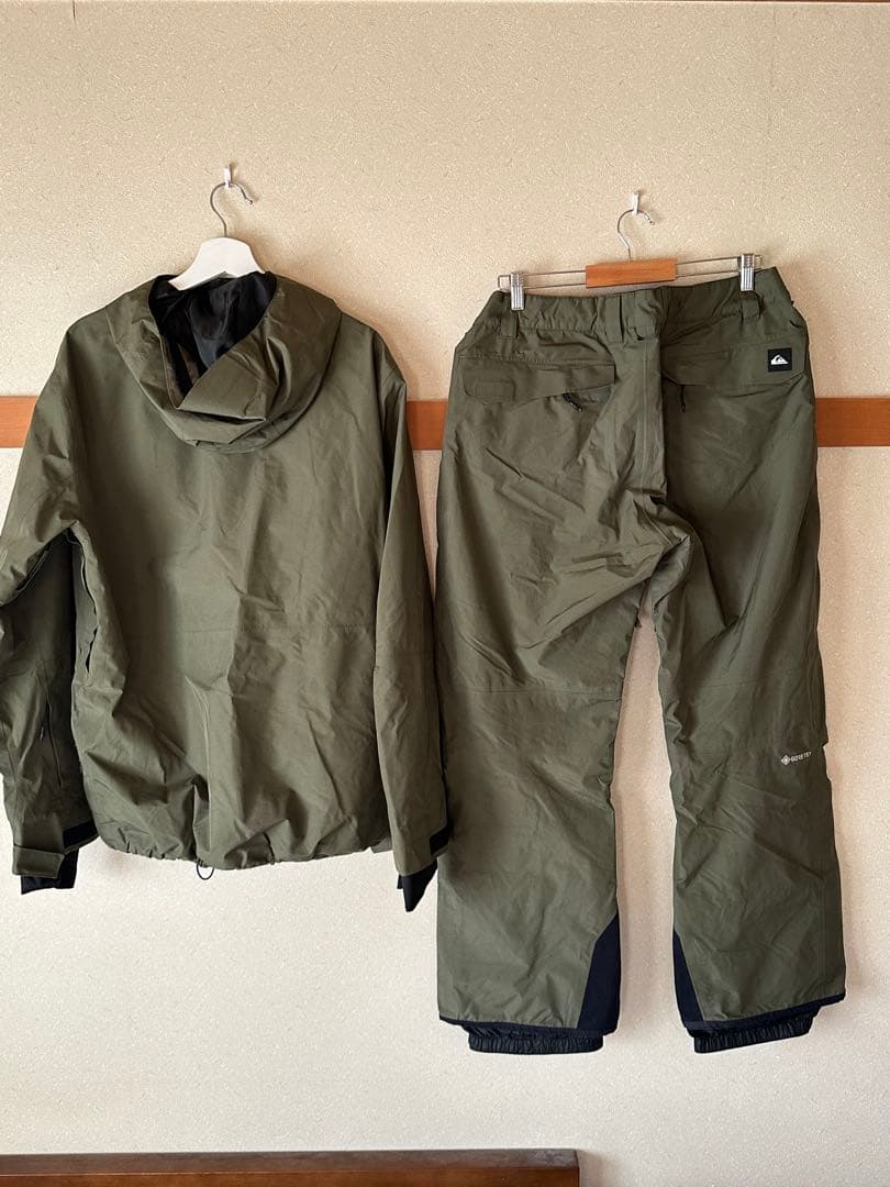 Quiksilver GORE-TEXスノーボードウェア上下セット