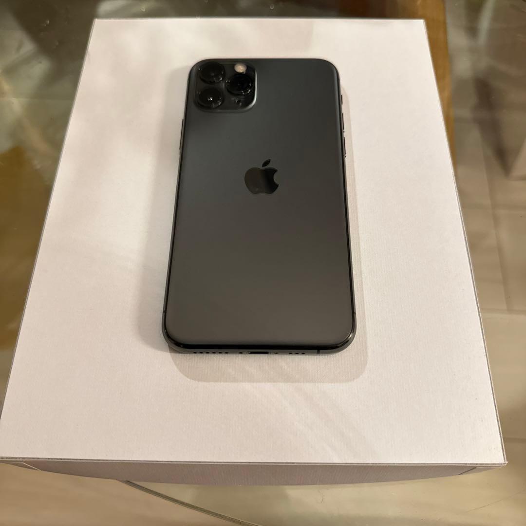 iPhone 11pro スペースグレー　256gb