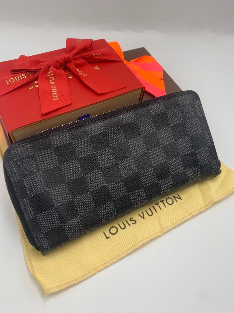 Louis Vuittonルイヴィトンダミエファスナー長財布ヴェルティカル