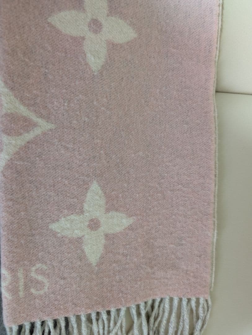 ルイ・ヴィトン レイキャビック グラディエント マフラー