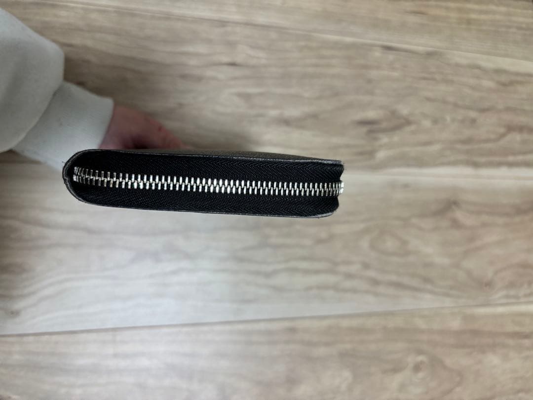 最終値下げルイヴィトン ダミエ グラフィット ジッピー オーガナイザー 長財布