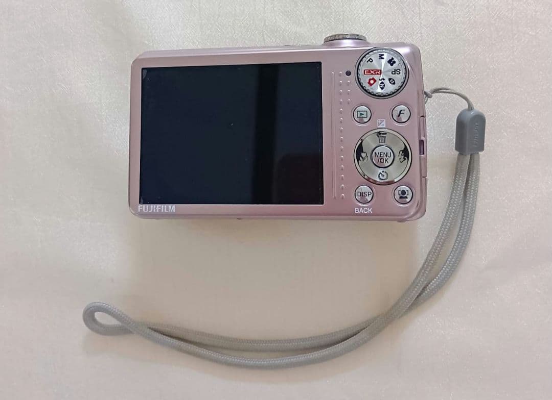 FUJIFILM FinePix F80EXR ピンク デジカメ