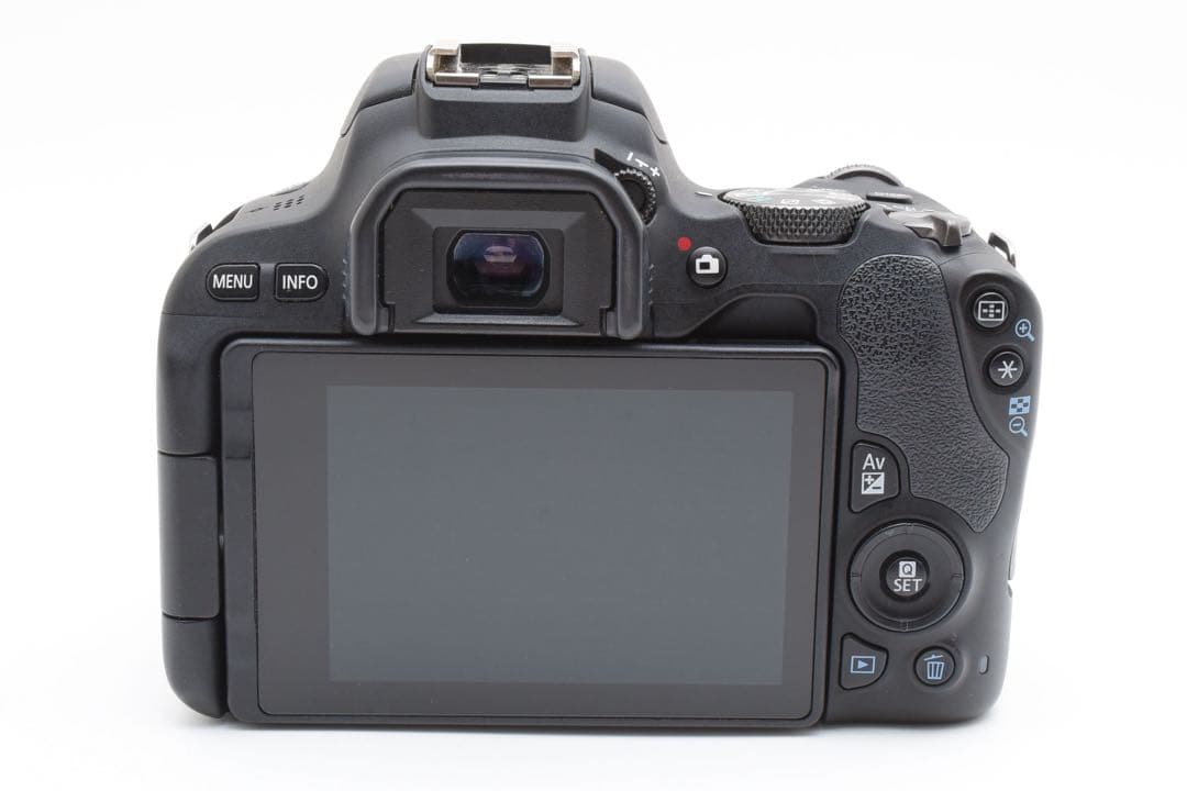 美品　CANON EOS Kiss X9望遠レンズセット/EF 75-300mm