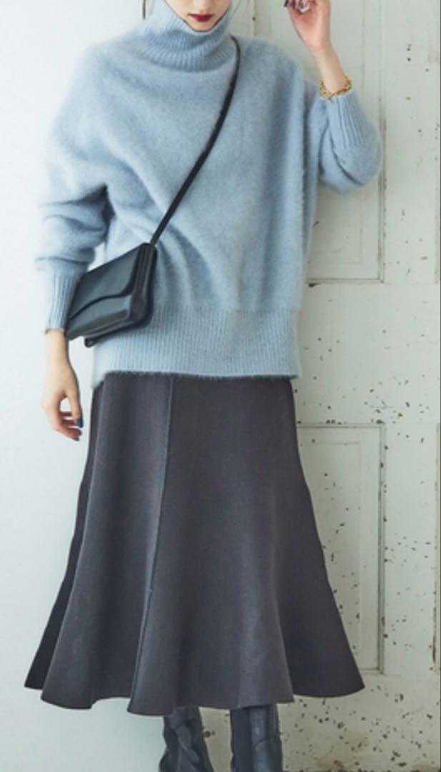 ROUGE VIF フォックス カシミヤ混 ライトブルー タートルネックセーター