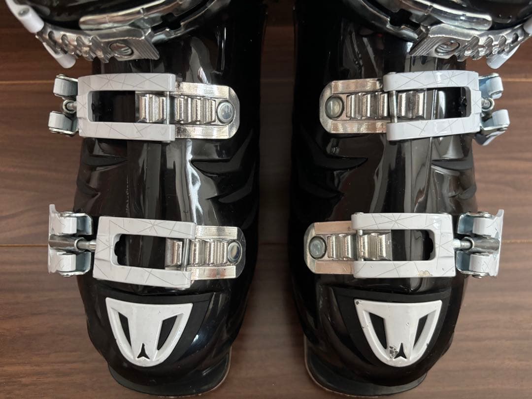 アトミック　スキーブーツ　25-25.5㎝