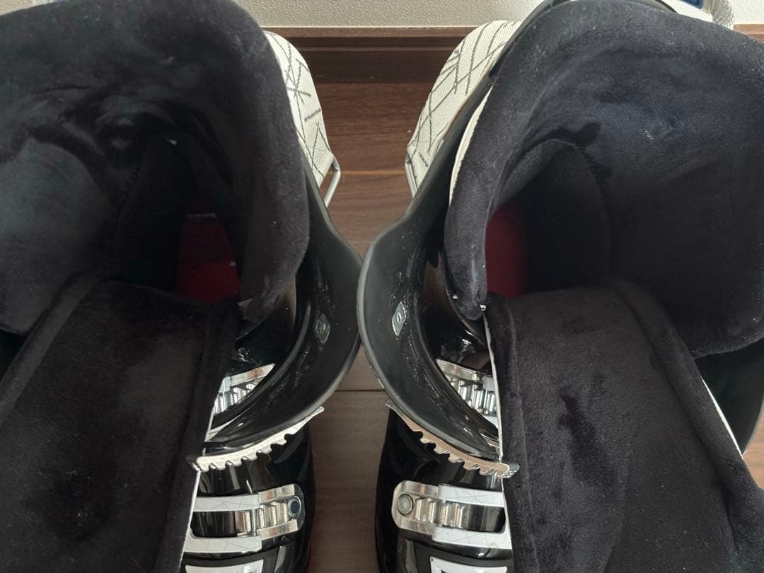 アトミック　スキーブーツ　25-25.5㎝