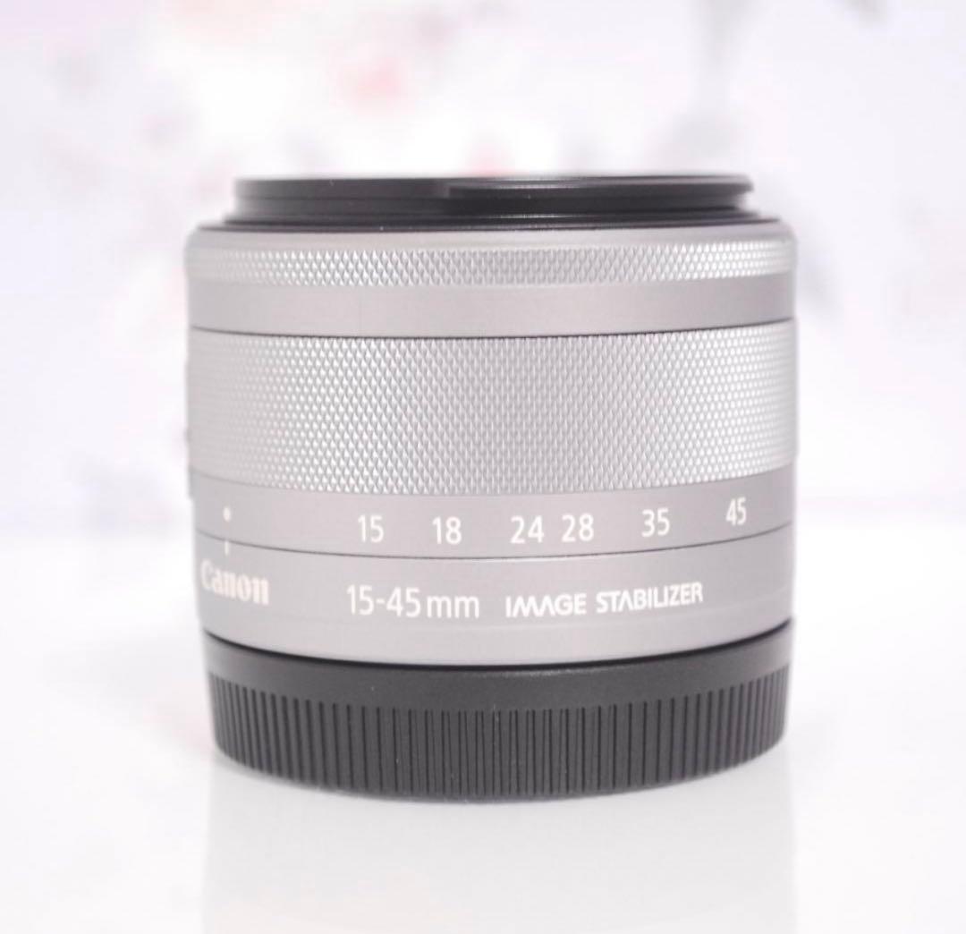 高画質で自撮りもラクラク☆Wi-Fi通信機能付き♪キャノン EOS M100♡