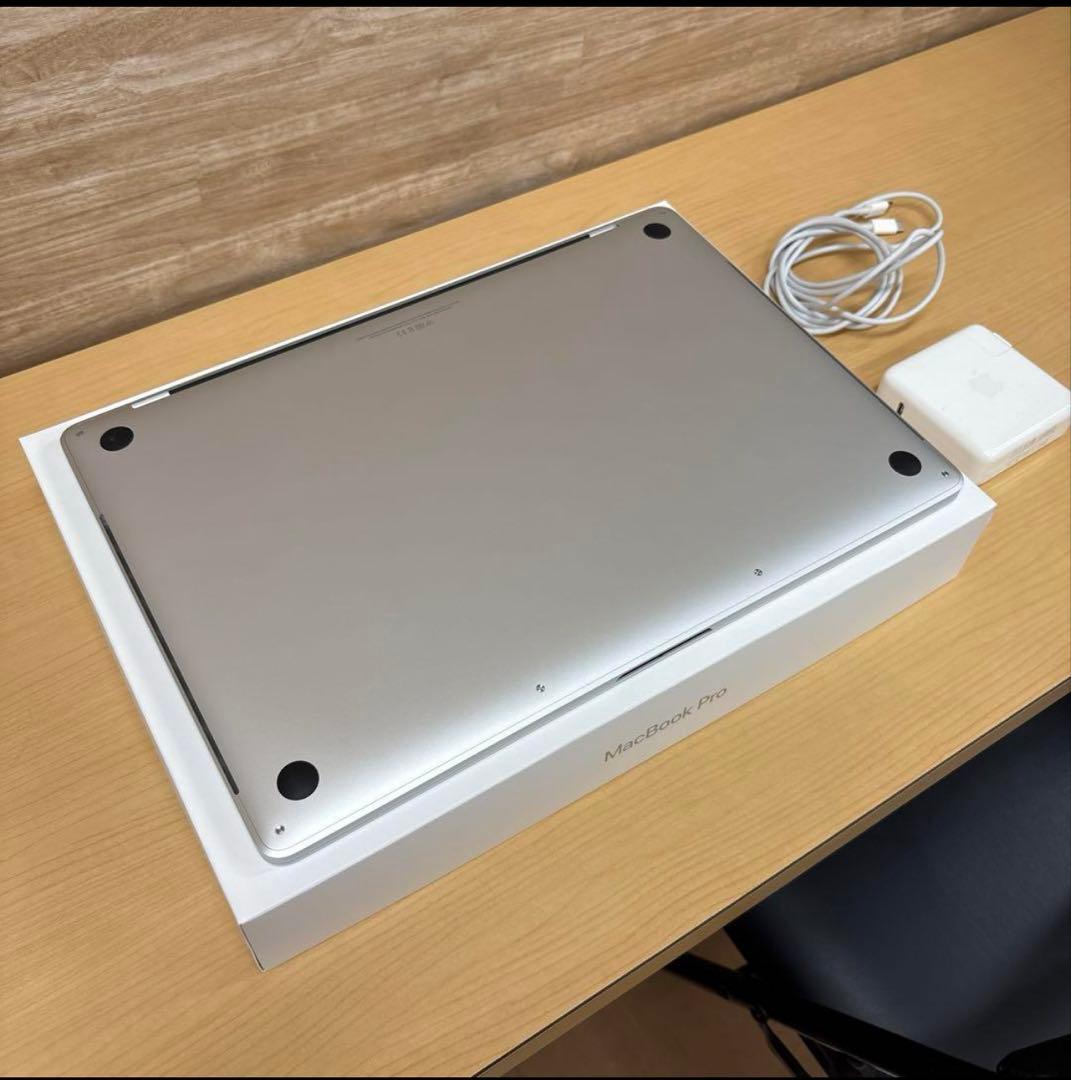 極美品MacBook Pro 2019 15インチ corei7