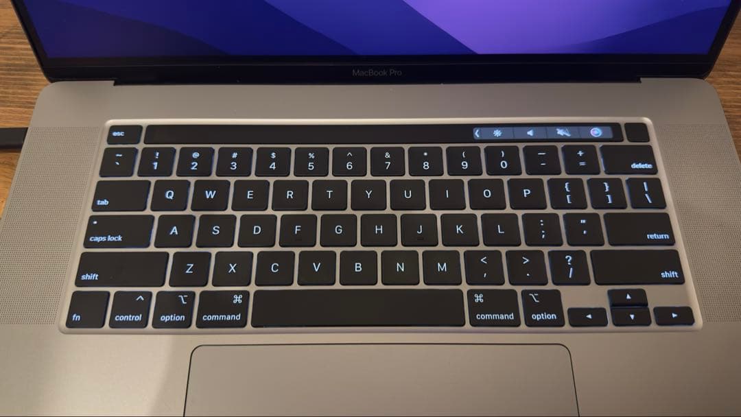 【美品】MacBook Pro 16_2019/512GB