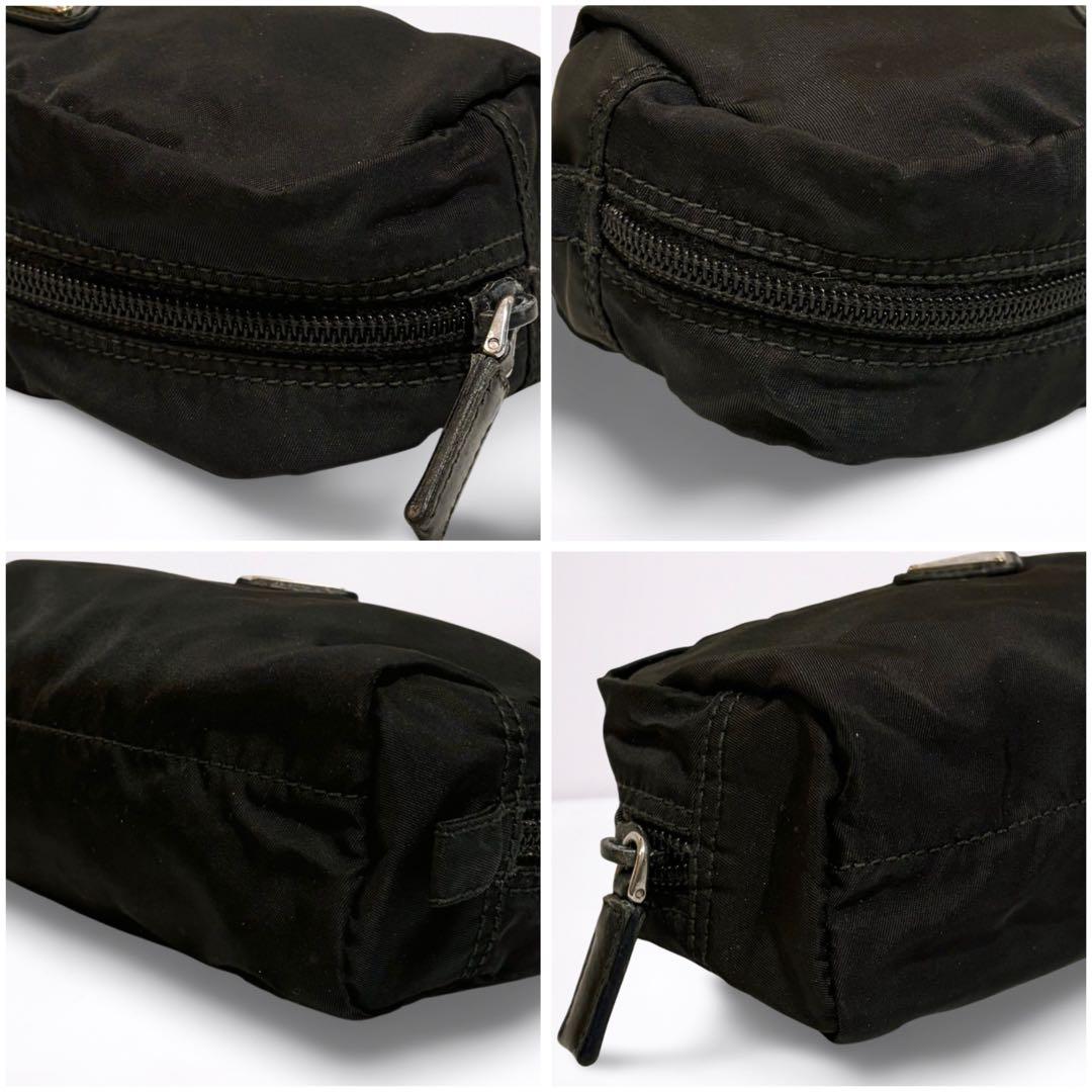 【正規品】プラダ PRADA ナイロン ポーチ 小物入れ 三角ロゴ 黒 男女兼用