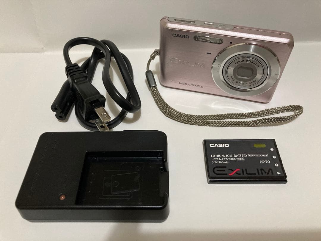 【お値下げ中】CASIO EXILIM EX-Z77 デジタルカメラ