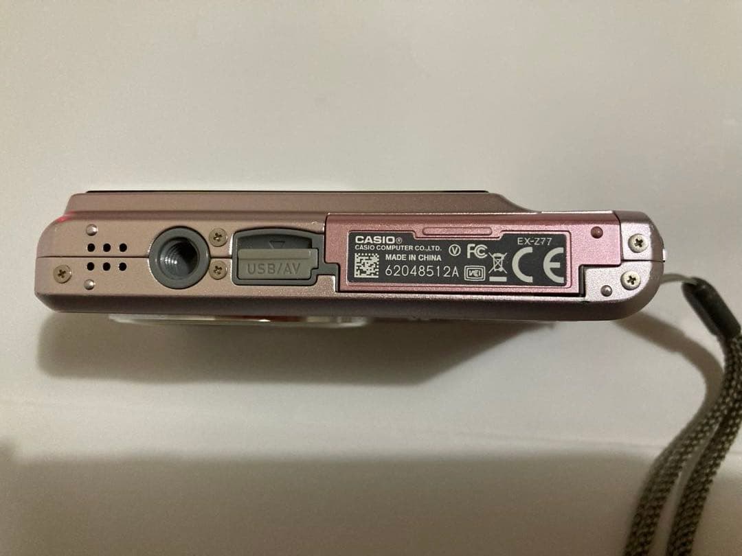 【お値下げ中】CASIO EXILIM EX-Z77 デジタルカメラ