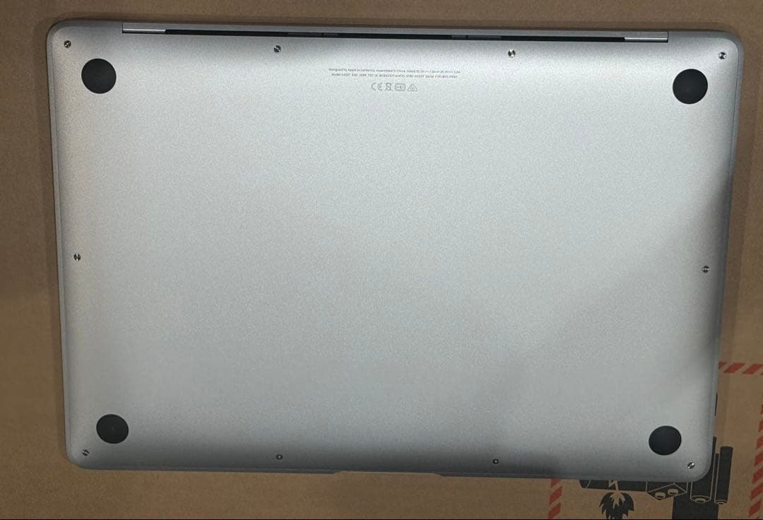 MacBook本体 Apple MacBook Air 2020 M1/16GB/A2337