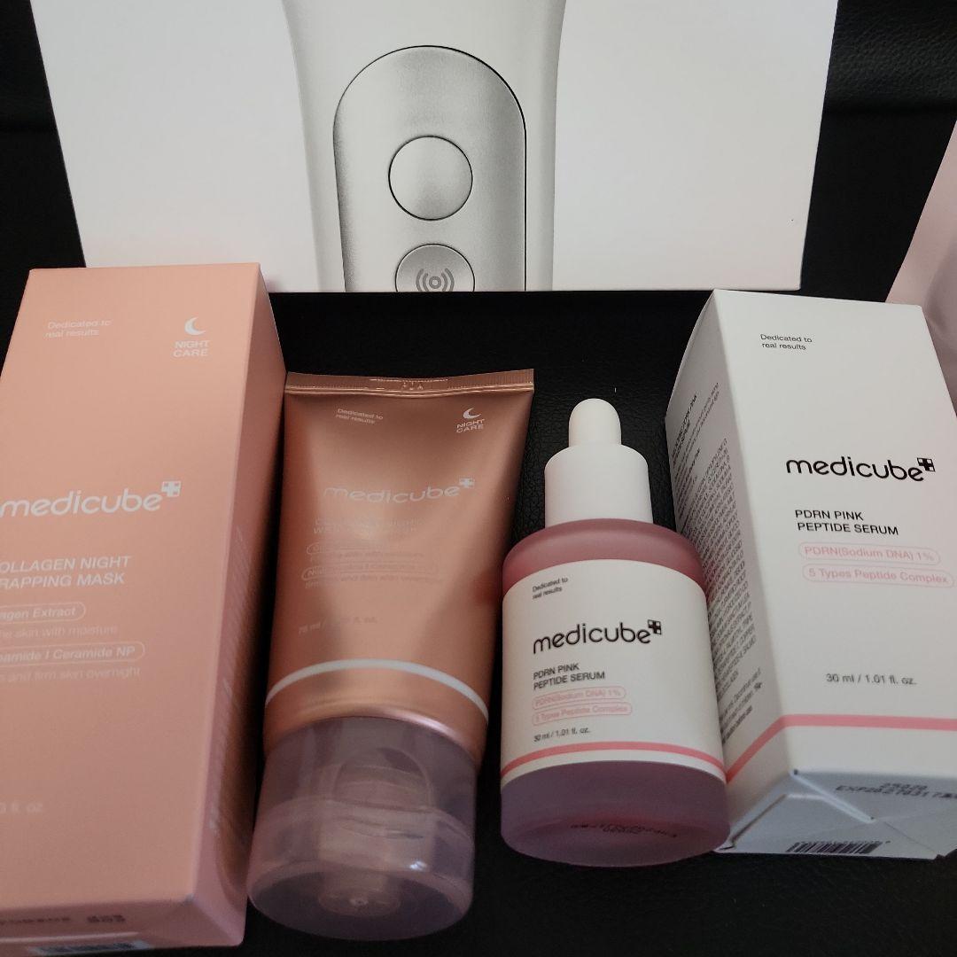 AGE-R DEEP 美顔器 + MEDICUBE スキンケアセット