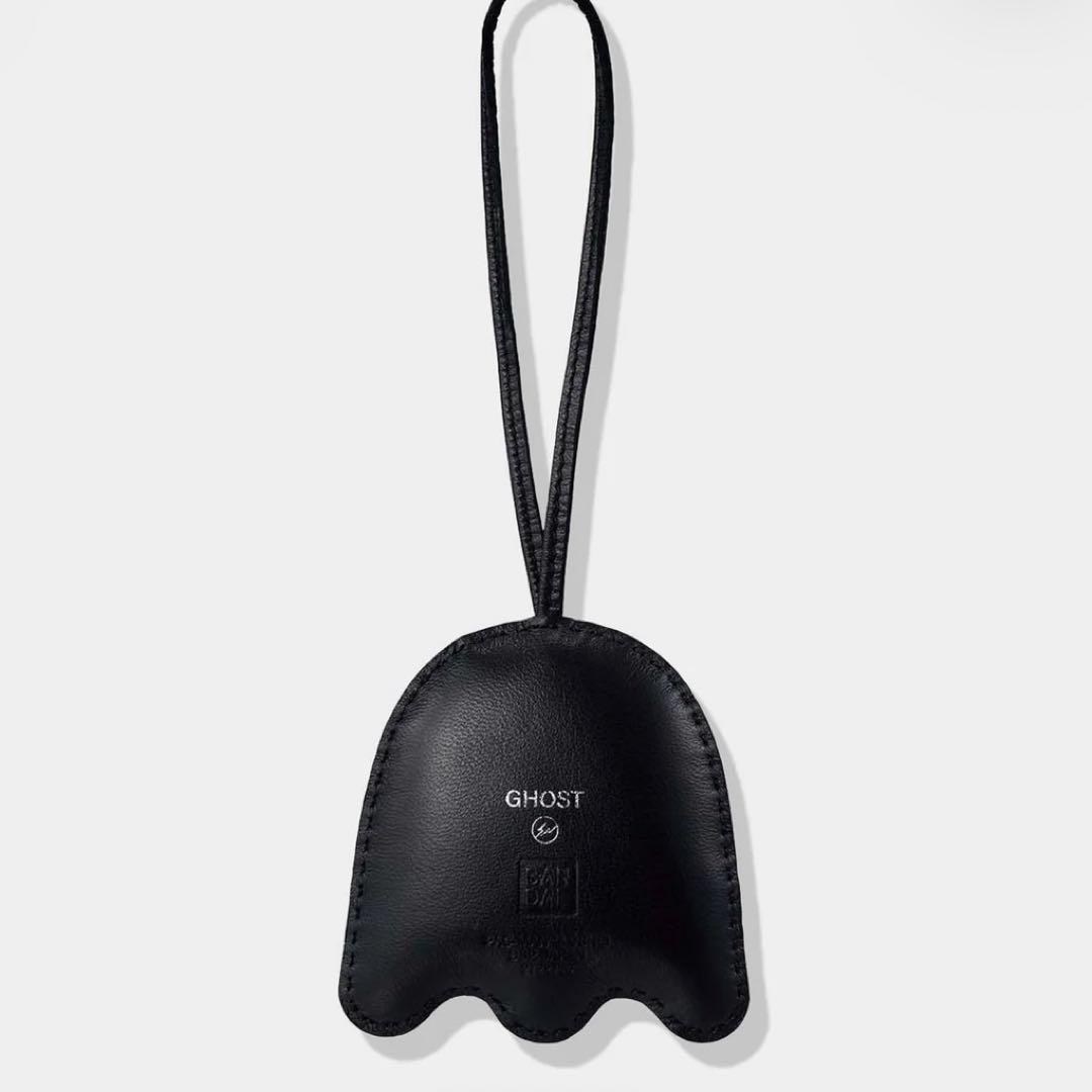 小物 PAC-MAN GHOST FRGMT LEATHER BAG CHARM