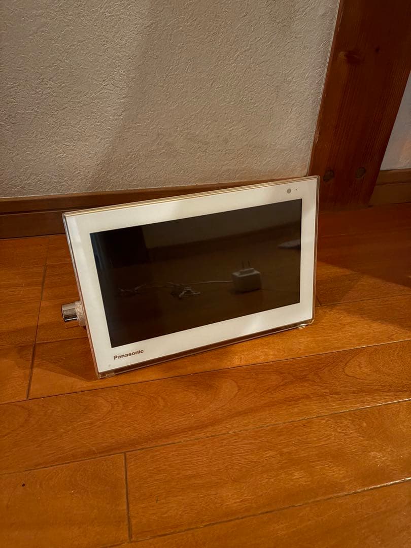 Panasonic プライベートビエラ UN-10T5D チューナー　AC電源