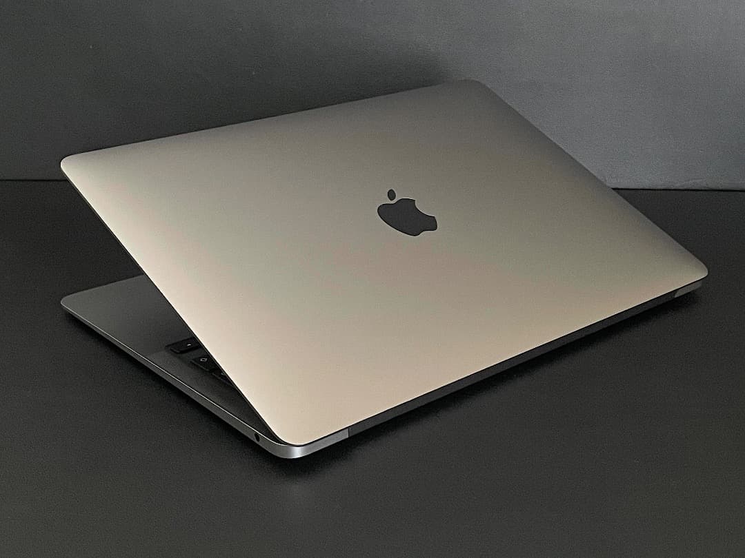 【美品】MacBook Air（M1,2020）13.3㌅ 16GB 1TB